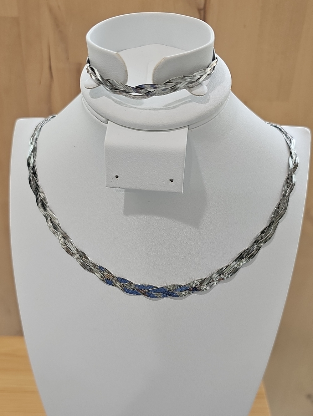 18k Stainless Steel Twisted Triple Braiged Necklace and Bracelet Set